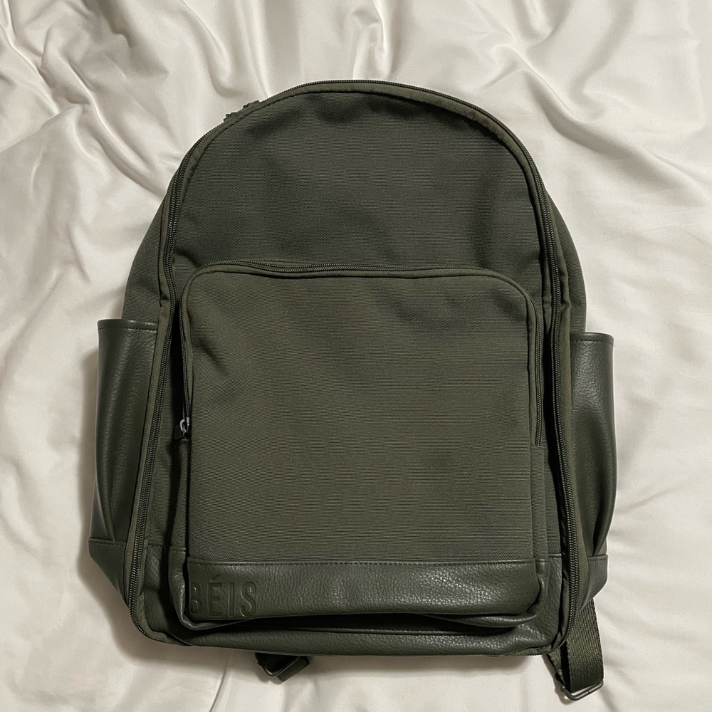 Beis The Backpack in Evergreen
